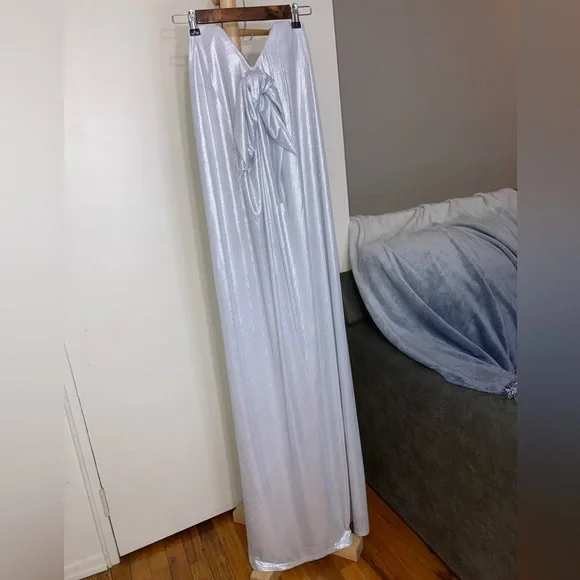 Caroline Constas Kaia Silver Gown NWT - Picture 8 of 17